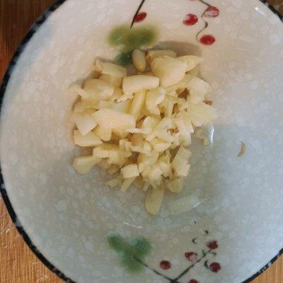 六合头道菜怎么做如何做好吃，六合小炒