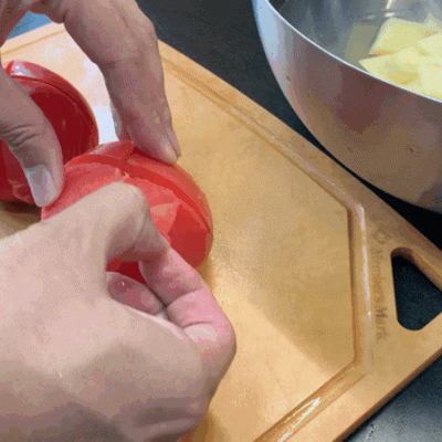 番茄牛肉煲的做法，番茄牛肉煲的做法步骤（西红柿<番茄>炖牛腩）