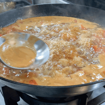 番茄牛肉煲的做法，番茄牛肉煲的做法步骤（西红柿<番茄>炖牛腩）