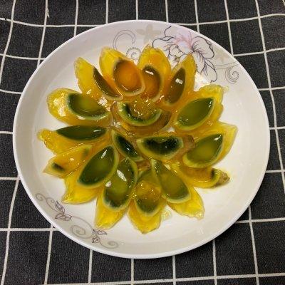 变蛋的做法凉拌，凉拌尖椒变蛋的做法（懒人最爱的凉拌松花蛋来啦）
