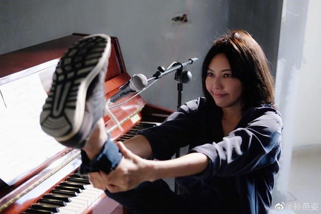 邓紫棋为什么要改名，邓紫棋为什么改名歌莉娅（明星总改名，到底啥原因）