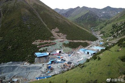 昌都到拉萨怎么走，昌都到拉萨走317还是318（入藏第一险夏贡拉山隧道明年建成）