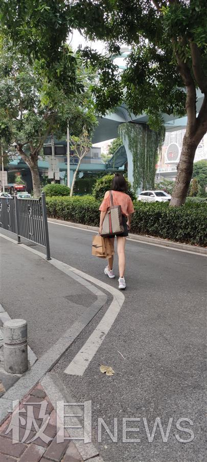 鸿星尔克总部在哪里，鸿星尔克是国产吗（总部大楼门口网红扎堆直播）