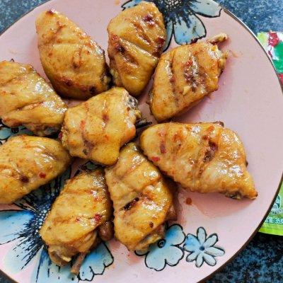烧烤鸡翅怎么腌制，炭火烧烤鸡翅怎样腌制（#饕餮美味视觉盛宴#烤鸡翅）