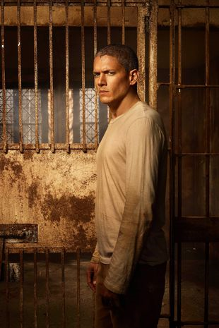 越狱男主角叫什么，越狱男主角叫什么出柜（《越狱》的男主角自爆患有自闭症、抑郁症）