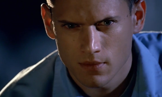 越狱男主角叫什么，越狱男主角叫什么出柜（《越狱》的男主角自爆患有自闭症、抑郁症）