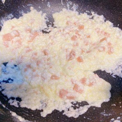 牛奶怎么做好吃又简单，纯牛奶如何做简单小吃（外婆做的炒牛奶香味四溢）