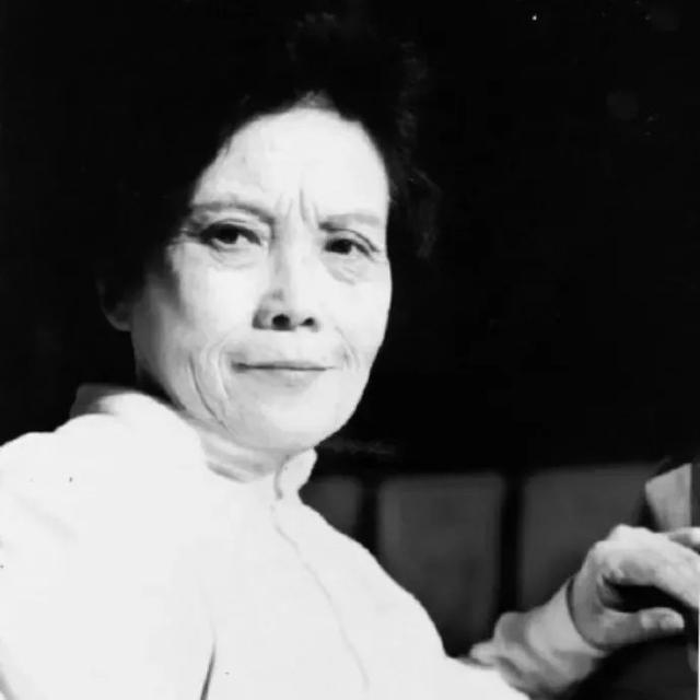 歌声与微笑的歌词，歌声与微笑歌词介绍（93岁著名词作家王健去世）