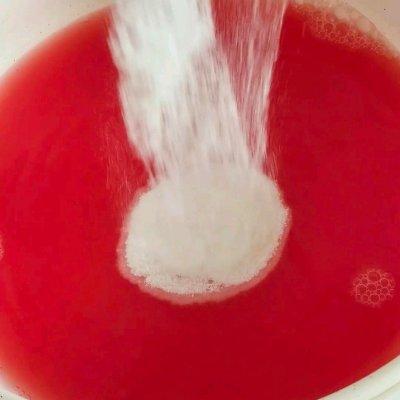 如何制作西瓜果冻，如何制作西瓜果冻视频（一上桌就被哄抢一空）