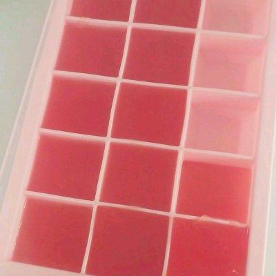 如何制作西瓜果冻，如何制作西瓜果冻视频（一上桌就被哄抢一空）