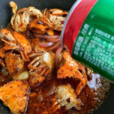香辣螃蟹的做法，香辣螃蟹的做法大全（好吃到吮指的香辣蟹~做法超级简单）