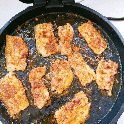 电饼铛烤五花肉的家常做法，电饼锅烤五花肉（快来查收你的烤五花肉秘籍）