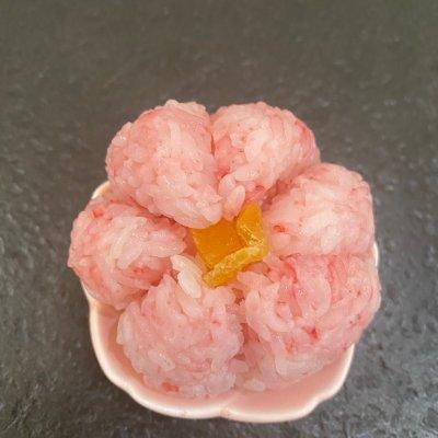 樱饭团的做法，樱花团子的做法（上桌妙光的樱花饭团）