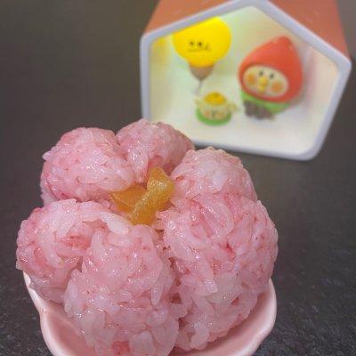 樱饭团的做法，樱花团子的做法（上桌妙光的樱花饭团）