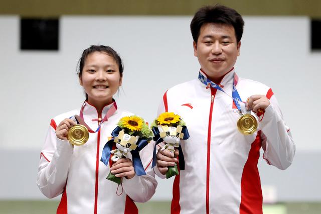 历届奥运会中国金牌数银牌数铜牌数，奥运会统计金牌银牌数（点赞奥运健儿振奋人心的金牌时刻）