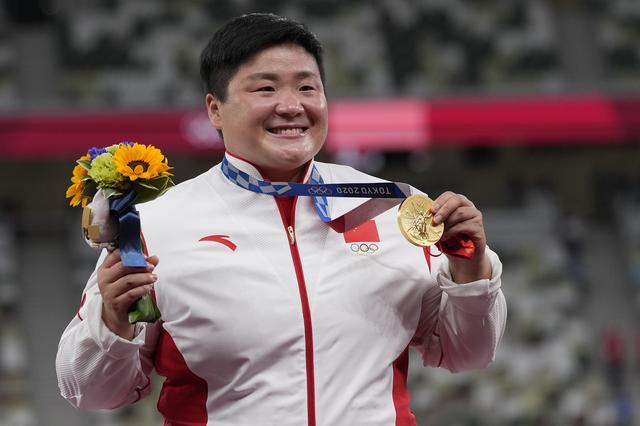 历届奥运会中国金牌数银牌数铜牌数，奥运会统计金牌银牌数（点赞奥运健儿振奋人心的金牌时刻）