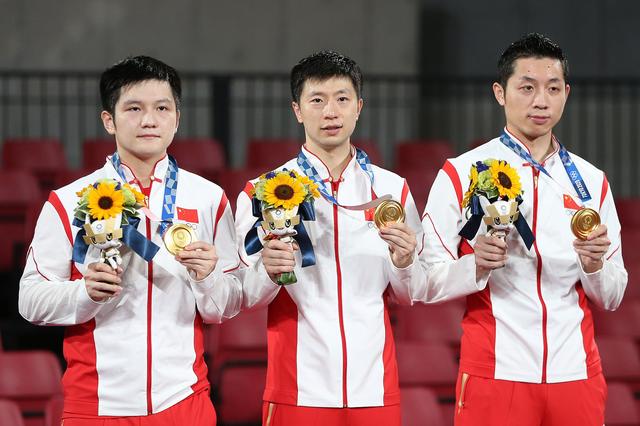 历届奥运会中国金牌数银牌数铜牌数，奥运会统计金牌银牌数（点赞奥运健儿振奋人心的金牌时刻）