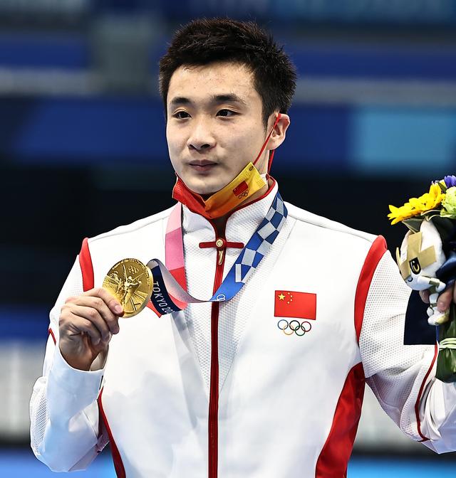 历届奥运会中国金牌数银牌数铜牌数，奥运会统计金牌银牌数（点赞奥运健儿振奋人心的金牌时刻）