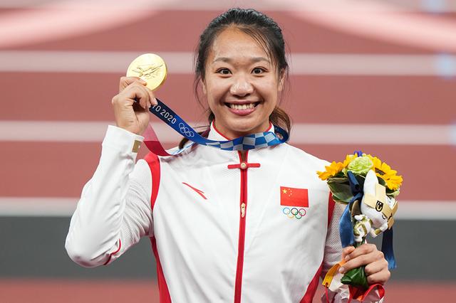 历届奥运会中国金牌数银牌数铜牌数，奥运会统计金牌银牌数（点赞奥运健儿振奋人心的金牌时刻）