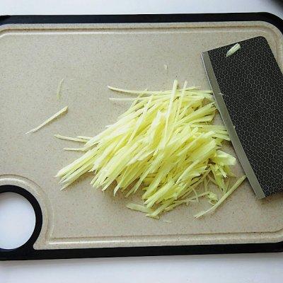 嫩姜炒肉的做法，小炒肉的做法（有一种乡愁叫#我的养生日常-远离秋燥#）