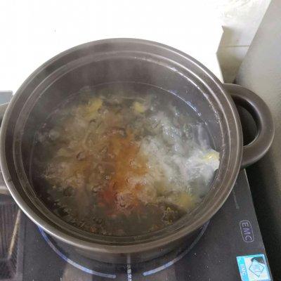 牛奶桃胶银耳羹的做法，牛奶桃胶银耳羹的做法视频窍门（#我的养生日常-远离秋燥#桃胶银耳羹）