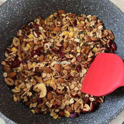 香酥脆枣是怎么做的，香酥脆枣怎么做（超下饭的甜而不腻的网红奶枣）