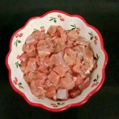 豌豆粒怎么做好吃，豌豆粒的各种吃法大全（#我的养生日常-远离秋燥#牛肉粒炒豌豆）