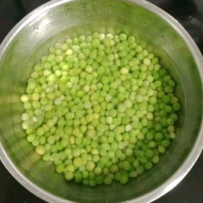 豌豆粒怎么做好吃，豌豆粒的各种吃法大全（#我的养生日常-远离秋燥#牛肉粒炒豌豆）