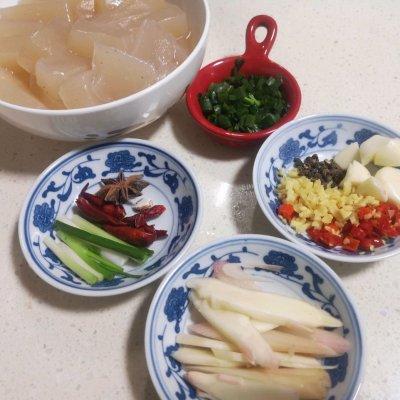 魔芋结煮多久，魔芋结需要煮吗（魔芋烧鸭子开启元气满满的一天）