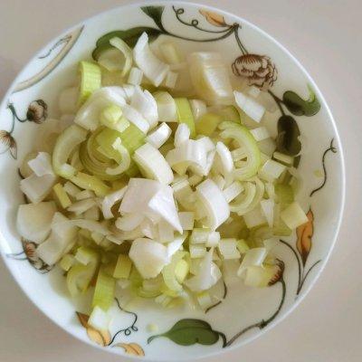 老黄瓜种是什么，黄瓜种 老瓜（老黄瓜种炒土豆片这么做最好吃）