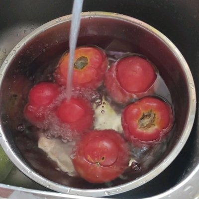 家庭自制番茄酱的做法(在家自制番茄酱)