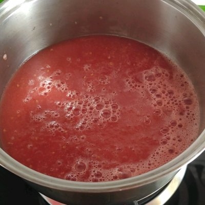 家庭自制番茄酱的做法(在家自制番茄酱)
