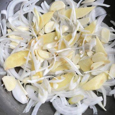 白灼虾的做法几分钟能熟，简单快手又下饭的白灼虾吃起来那叫一个香