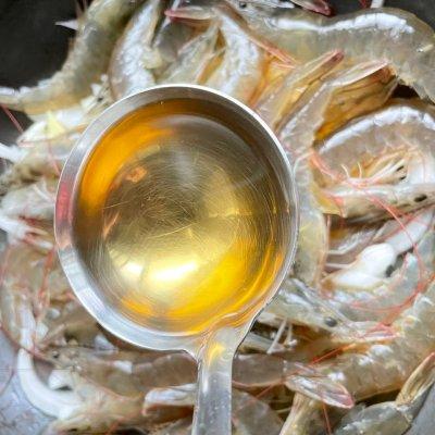 白灼虾的做法几分钟能熟，简单快手又下饭的白灼虾吃起来那叫一个香