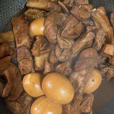 腿肉做红烧肉做法大全，腿肉做红烧肉做法大全视频（秘制红烧肉炖蛋）