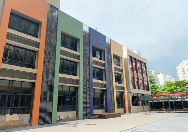 肇庆一中实验学校城东校区教学，肇庆端州6所高颜值新学校和幼儿园9月投入使用