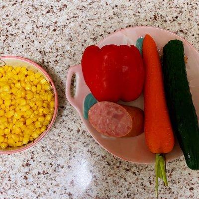 火腿肠炒玉米粒的做法，火腿肠炒玉米粒的做法窍门（我家做时蔬火腿玉米粒就用这个方法）