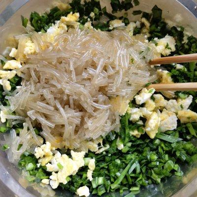 怎样做美味的韭菜鸡蛋蒸饺，鸡蛋韭菜蒸饺做法（厨娘教你一招巧做蒸饺）