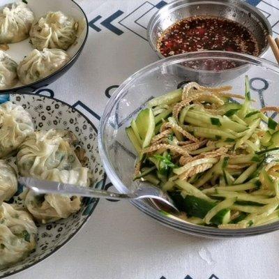 怎样做美味的韭菜鸡蛋蒸饺，鸡蛋韭菜蒸饺做法（厨娘教你一招巧做蒸饺）