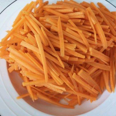 香干炒什么菜好吃，怎样做美味的花菜炒香干（这道香干胡萝卜炒肉丝比米其林大厨做的还好吃）