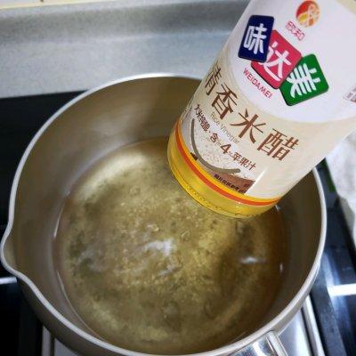 红糖醋生姜的正确做法，红糖白醋腌制生姜制作方法（#我的养生日常-远离秋燥#酸甜爽脆醋泡嫩姜）