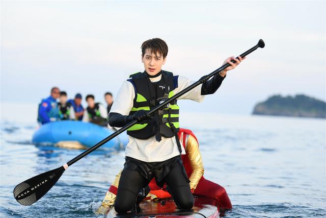 王嘉尔综艺有哪些，王嘉尔综艺有哪些最新（王嘉尔、任嘉伦等化身“追太阳的人”）