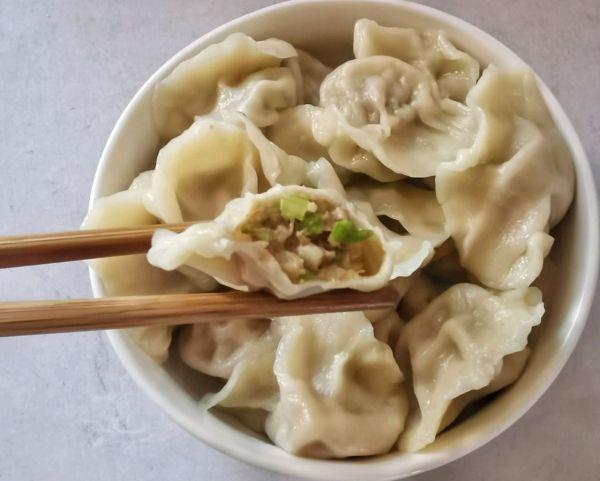 芹菜肉馅饺子怎么调馅，芹菜肉馅怎么调好吃（不爱吃饭的孩子都胃口大开）