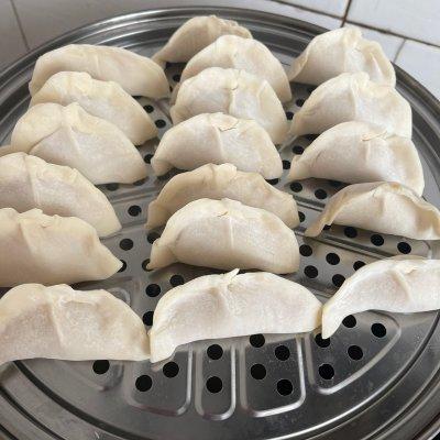 如何制作猪肉白菜蒸饺，如何制作猪肉白菜蒸饺视频（学会这样做白菜猪肉蒸饺秒变大厨）