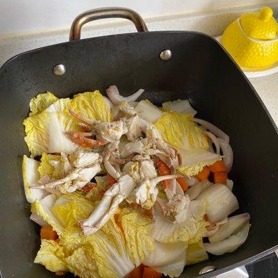 怎样做咖喱味的胡萝卜土豆炒年糕，胡萝卜土豆咖喱饭怎么做（一学就上手的快手咖喱年糕蟹）