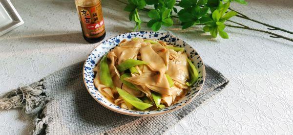 尖椒幹豆腐的做法,乾煸豆腐絲怎麼做(#不容錯過的鮮美滋味#尖椒幹豆腐