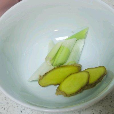 红烧五花肉的做法，红烧五花肉做法（在家也能做出红烧卤味烧肉）