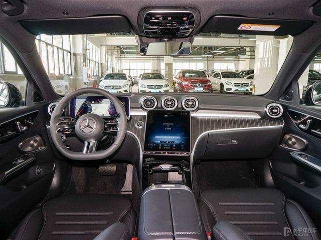 北京奔驰c200报价，奔驰c200裸车价（加价3万的奔驰新款C级哪款值得买）