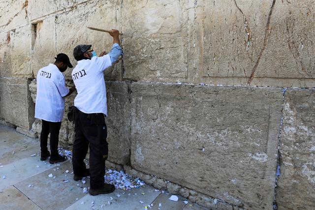 耶路撒冷古城及城墙，耶路撒冷古城及城墙现实意义（耶路撒冷：清理哭墙）