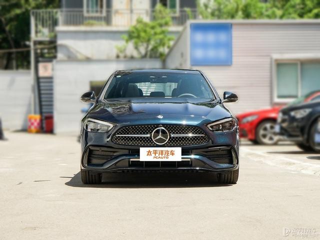 北京奔驰c200报价，奔驰c200裸车价（加价3万的奔驰新款C级哪款值得买）